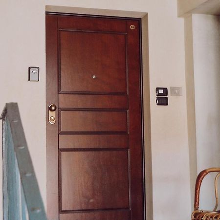 Historic Center Charming Apartment Free Wi-Fi Savigliano Exterior foto