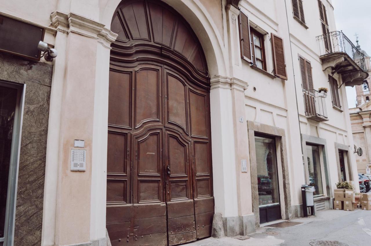 Historic Center Charming Apartment Free Wi-Fi Savigliano Exterior foto